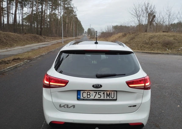 Kia Ceed cena 44500 przebieg: 91619, rok produkcji 2016 z Bydgoszcz małe 352